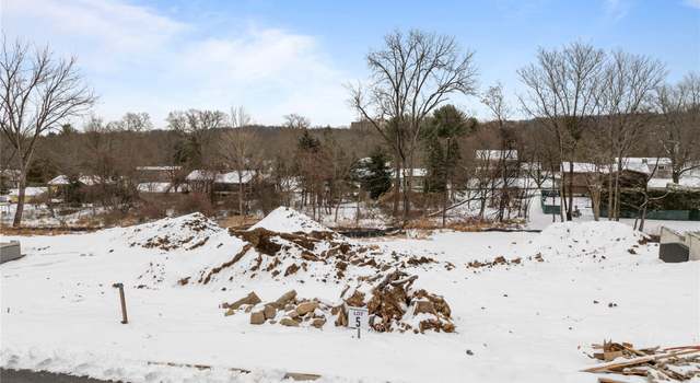 Photo of 10 Argo Ln, Spring Valley, NY 10977