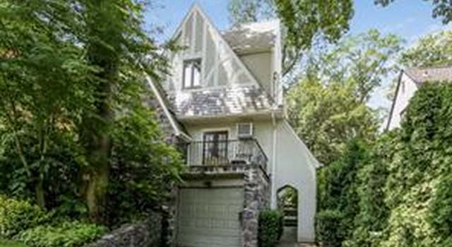 Photo of 48 Mulberry Ln, New Rochelle, NY 10804