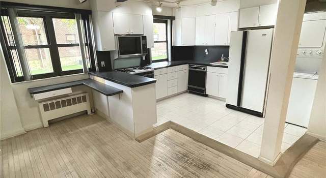 Photo of 86-34 155 Ave Unit 1L, Howard Beach, NY 11414