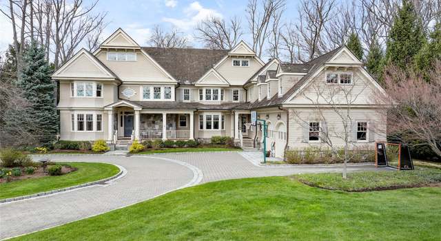 Photo of 2 Parsonage Point Pl, Rye, NY 10580
