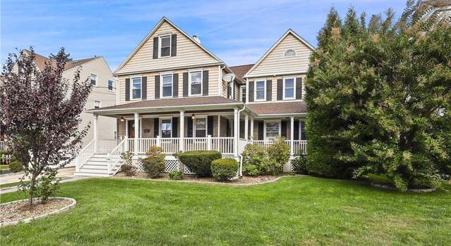 Photo of 42 Neptune Ave, New Rochelle, NY 10805
