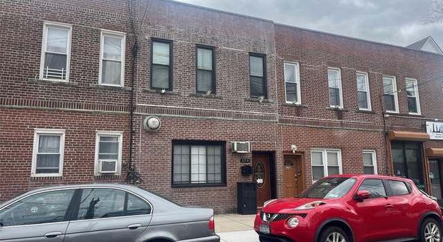 Photo of 125-10 18 Ave, College Point, NY 11356