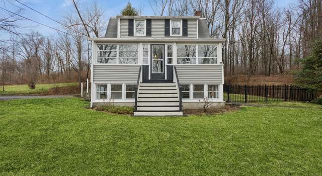 Photo of 222 Baxtertown Rd, Fishkill, NY 12524