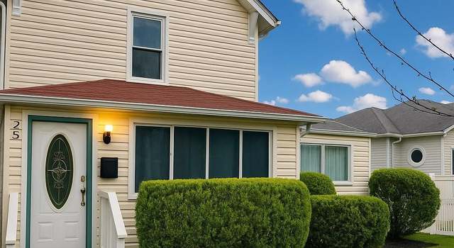 Photo of 25 Center Ave, Bay Shore, NY 11706