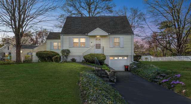 Photo of 34 Forest Ave, Cortlandt Manor, NY 10567