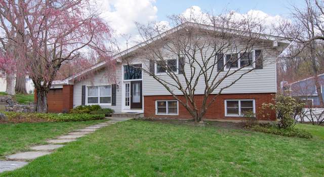 Photo of 5 Genevieve Dr, Irvington, NY 10533