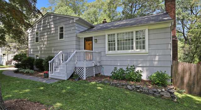 Photo of 1 Orchard Dr, South Salem, NY 10590