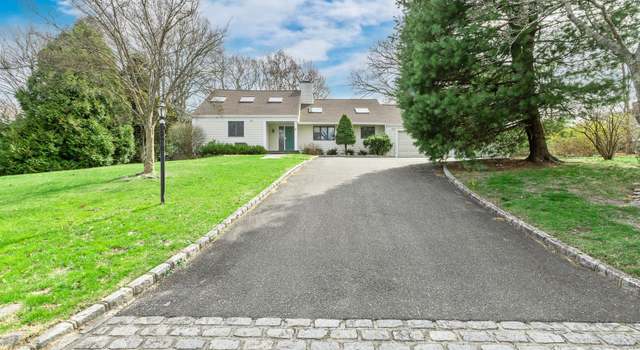 Photo of 42 Old Homestead Rd, Port Jefferson, NY 11777