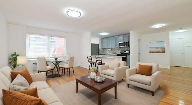 Photo of 30 Stoner Ave Unit 3R, Great Neck, NY 11021