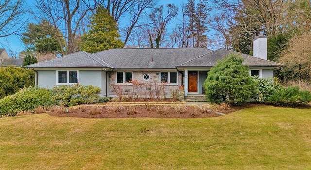 Photo of 82 Fox Meadow Rd, Scarsdale, NY 10583