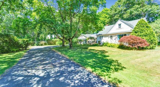 Photo of 15 Fairview Ave, Westhampton Beach, NY 11978