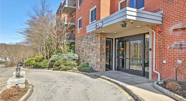 Photo of 370 Central Park Ave Unit 3R, Scarsdale, NY 10583