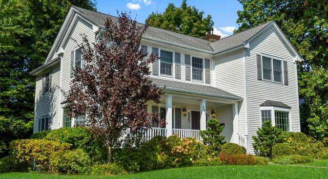 Photo of 101 Moorland Dr, Scarsdale, NY 10583