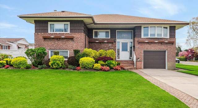 Photo of 3208 Grand Blvd, Baldwin, NY 11510