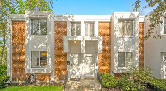 Photo of 1111 Colony Dr #1111, Hartsdale, NY 10530