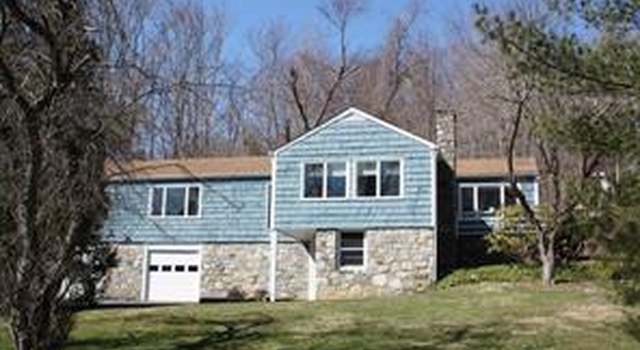 Photo of 2143 Ridge St, Yorktown Heights, NY 10598