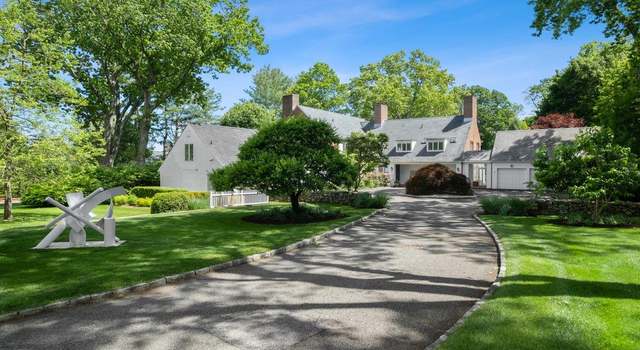 Photo of 8 Coventry Ct, Purchase, NY 10577