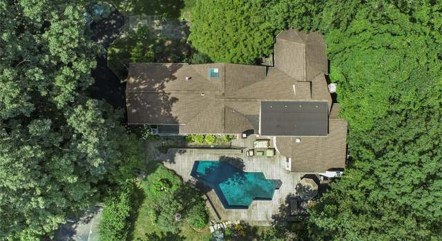 Photo of 8 Hardscrabble Cir, Armonk, NY 10504