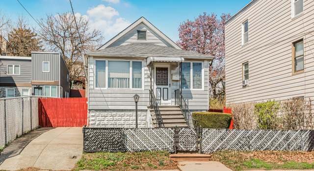 Photo of 123 Glover Ave, Yonkers, NY 10704