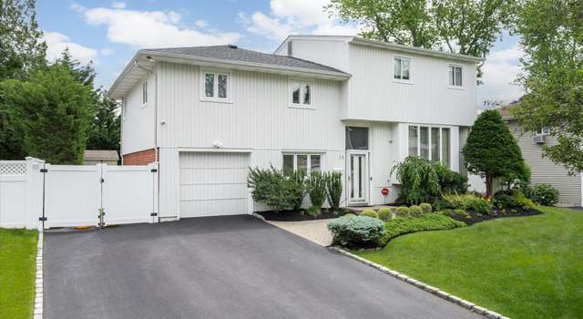 Photo of 16 Jane Dr, Old Bethpage, NY 11804