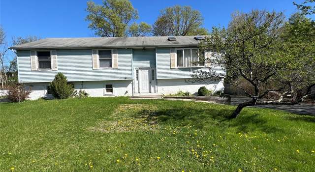 Photo of 11 Keats Rd, Middletown, NY 10941
