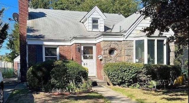 Photo of 61 Harris Ave, Hewlett, NY 11557