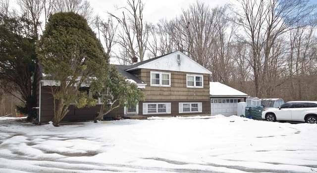 Photo of 3 White Rd, Putnam Valley, NY 10579