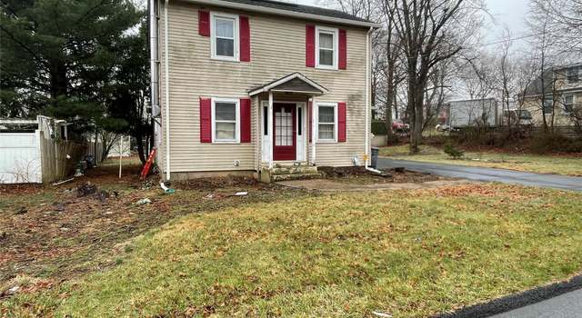 Photo of 12 Utopian Pl, Airmont, NY 10901