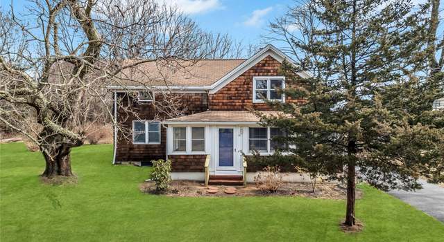 Photo of 70 Tuthills Ln, Riverhead, NY 11901