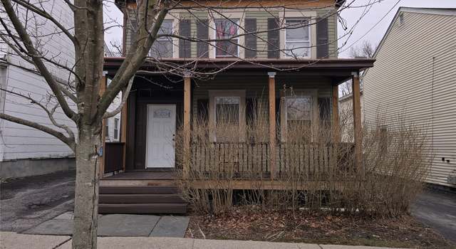 Photo of 18 Mansion St, Poughkeepsie, NY 12601