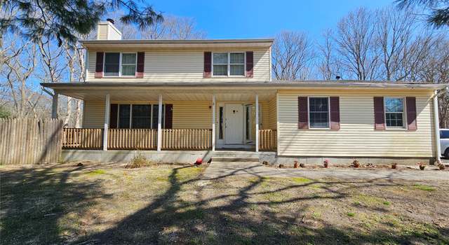 Photo of 85 Drew Dr, Eastport, NY 11941