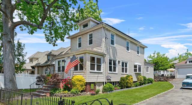 Photo of 1370 Kearney Ave, Bronx, NY 10465