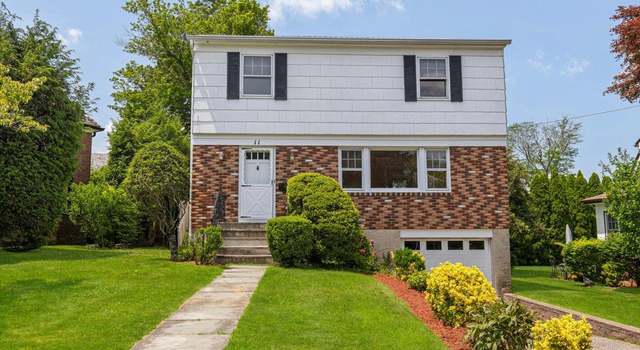 Photo of 11 Park Dr, Eastchester, NY 10709