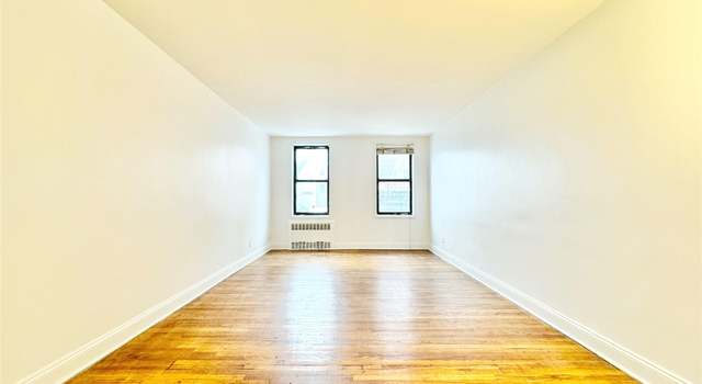 Photo of 85-14 Broadway Unit 1G, Elmhurst, NY 11373