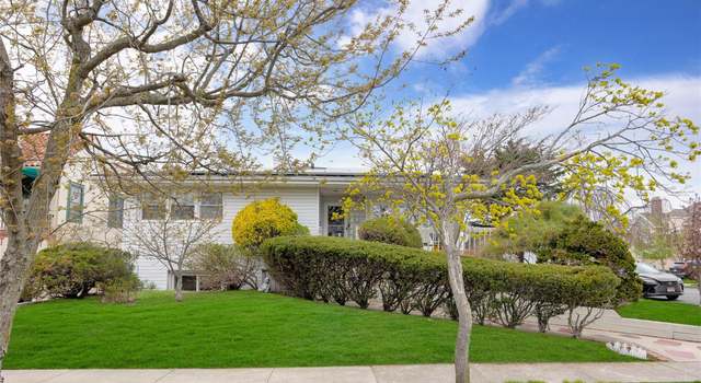 Photo of 271 Lafayette Blvd, Long Beach, NY 11561