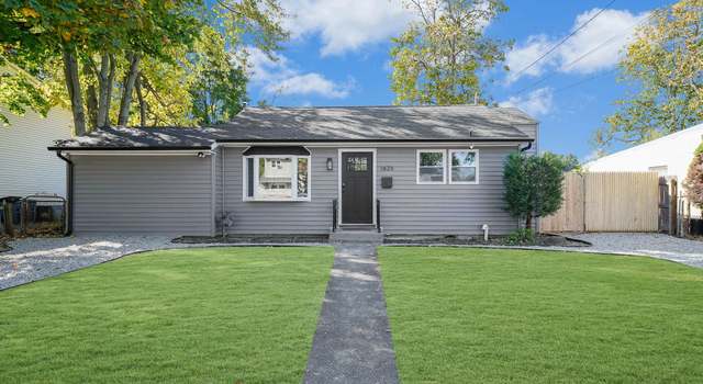Photo of 1436 Lombardy Blvd, Bay Shore, NY 11706