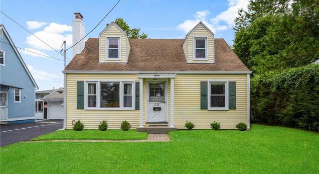 Photo of 15 Shelley Ave, Valhalla, NY 10595