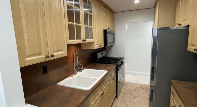 Photo of 8439 153 Ave Unit 6E, Howard Beach, NY 11414