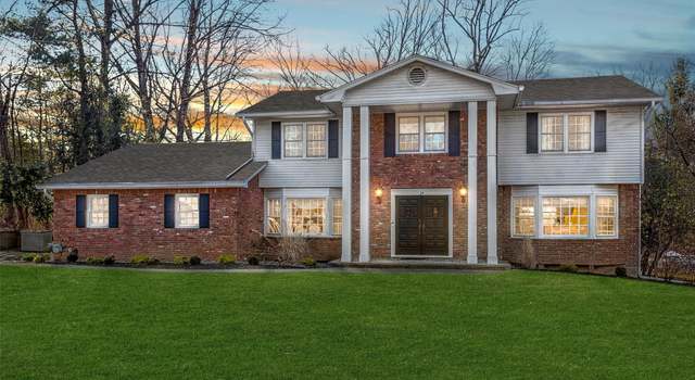 Photo of 24 Beaumont Dr, New City, NY 10956