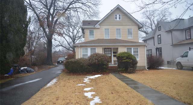 Photo of 206 Church St, Freeport, NY 11520