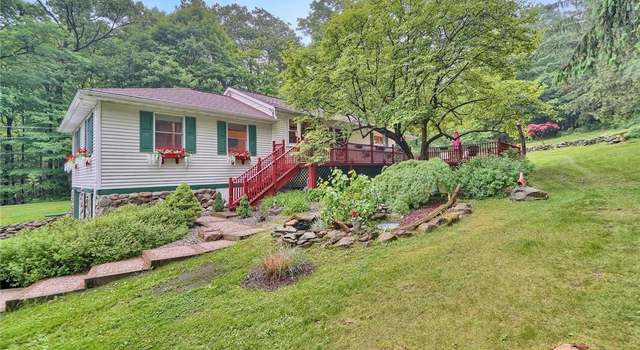 Photo of 5 Starwood Ln, Highland Mills, NY 10930