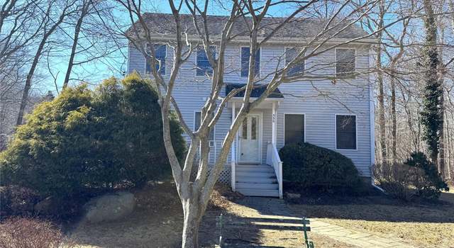 Photo of 555 Fasbender Ave, Peconic, NY 11958