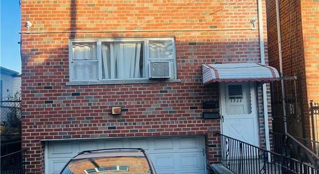 Photo of 1328 Thieriot Ave, Bronx, NY 10472