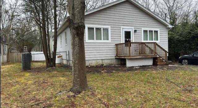 Photo of 77 Panamoka Trl, Ridge, NY 11961