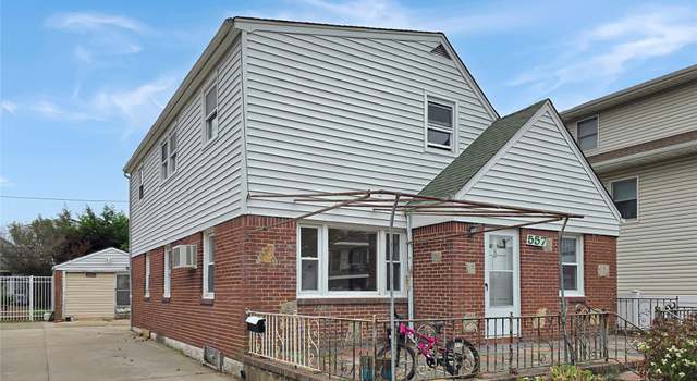 Photo of 557 E Hudson St, Long Beach, NY 11561