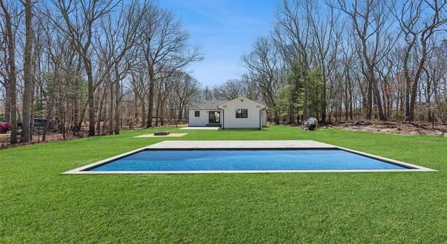 Photo of 58 Hampton Ct, Bridgehampton, NY 11932
