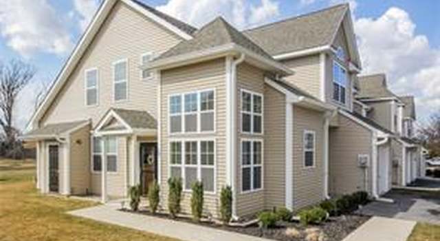 Photo of 29 Halley Ct, Poughkeepsie, NY 12601