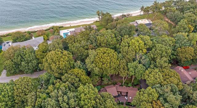 Photo of 18 Seaside Dr, Belle Terre, NY 11777