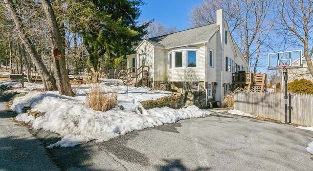 Photo of 2 Middle Branch Rd, Mahopac, NY 10541