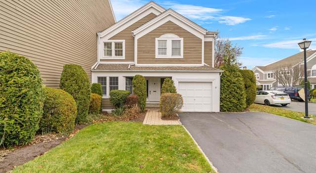 Photo of 18 Alex Dr, White Plains, NY 10605